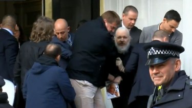 Cierran una investigación por violación contra Assange, fundador de WikiLeaks