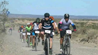 Las zona de bardas allense serán el paisaje de la prueba.