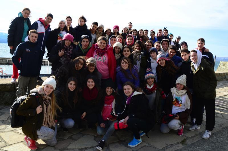Los estudiantes chilenos que llegan a Bariloche cada año viajan como parte de viaje de estudio.