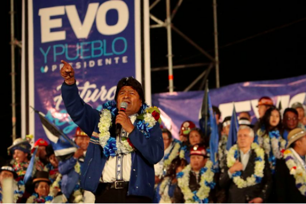 Evo Morales celebraba su victoria. (Foto: archivo)
