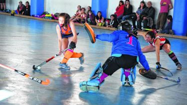 El hockey pista se consolida en Bariloche