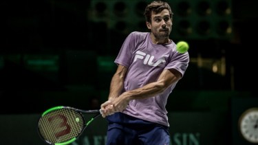 Pella será el primero en salir a la cancha frente a Jarry. Luego Schwartzman se medirá con Garín.