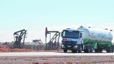 El gobierno de Neuquén junto al de Río Negro hicieron una presentación ante la Corte Suprema por el congelamiento de los combustibles. Foto: Archivo. 