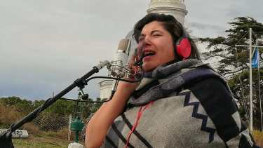 Toly Hernández presenta videoclip en la Legislatura