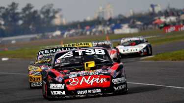 Turismo Carretera: Manu Urcera quedó en el top 10 de los entrenamientos en Toay