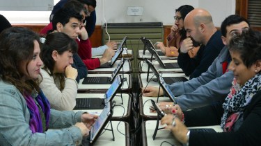 Trabajadores rindieron el pase a planta en diciembre y aún no se finalizó el proceso administrativo. Foto: Marcelo Ochoa.