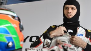 Rossi busca la doble corona en Centenario