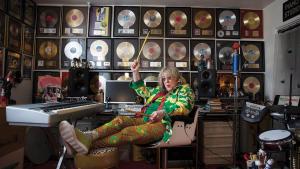 Murió Allee Willis, la autora de la canción de «Friends» (y otras que también conocés)