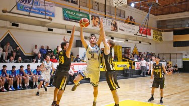 Federal de básquet: tres partidazos para el viernes