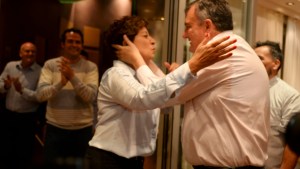 La gobernadora le gana la pulseada a Gennuso en Bariloche