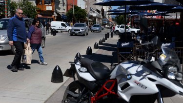 El manejo del principal paseo comercial de turismo en Bariloche es una incógnita. Foto: Alfredo Leiva