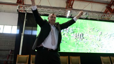 El intendente Gustavo Gennuso asurechazó con ironía la medida de aislamiento de Villa la Angostura. Archivo