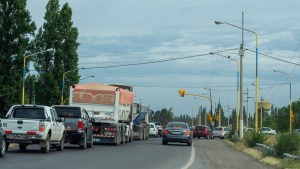 Cipolletti: Quejas y reclamos por el semáforo de Ruta 151