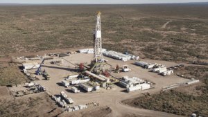 Nación convoca a las petroleras por la crisis del Brent