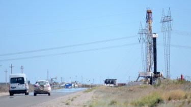 Los tarifazos buscaron reducir el peso de los subsidios y acercar más  el valor de los servicios al costo real de producción, pero castigaron a los consumidores.