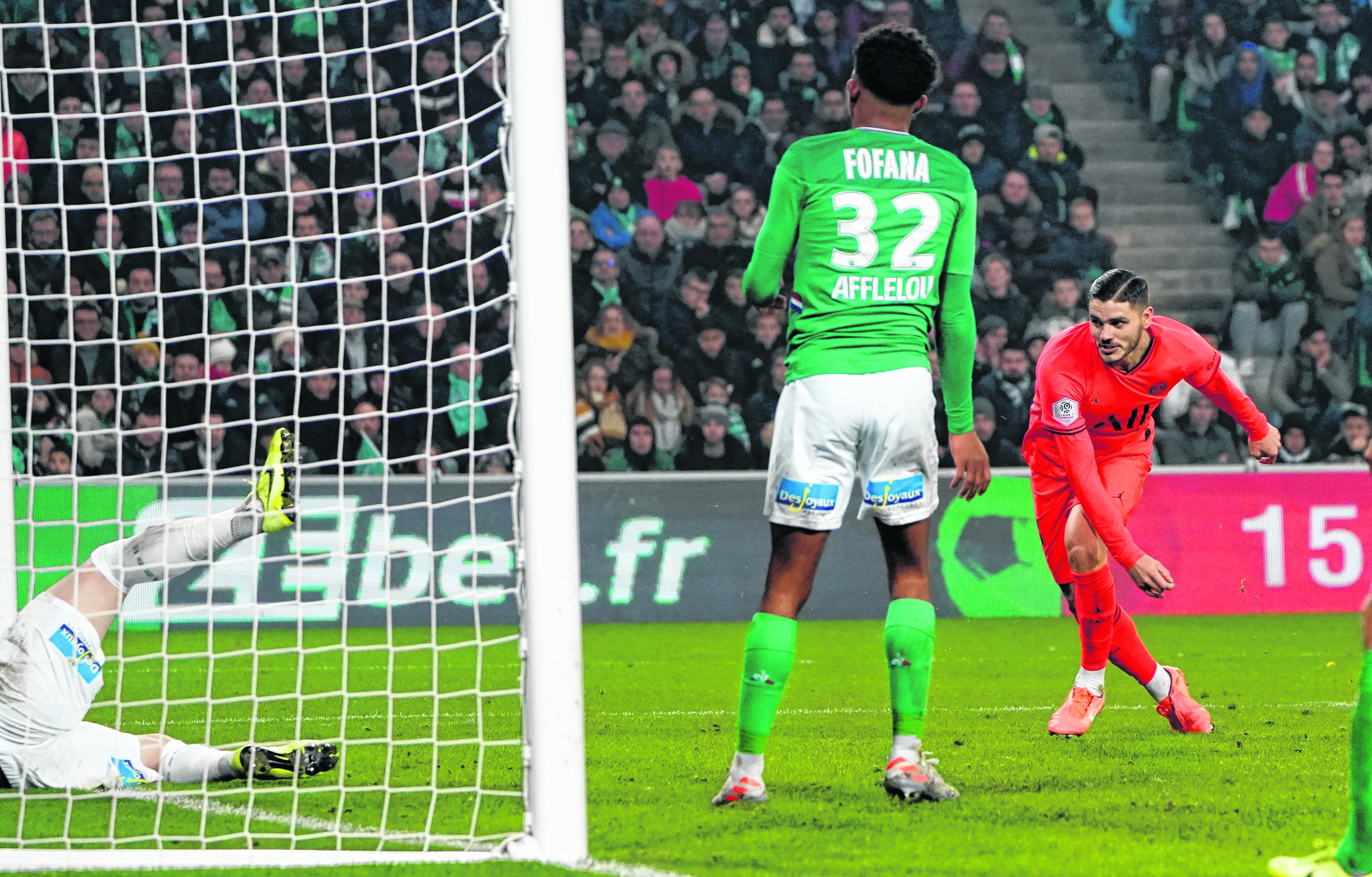 Mauro anotó en la goleada 4-0 ante el Saint-Etienne.