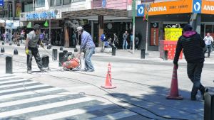 La novela de calle Mitre de Bariloche no terminó: romperán otra vez por las cloacas