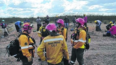 Son unos 200 brigadistas de incendios forestales que trabajan en Río Negro. Archivo