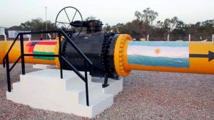 El gobierno anunció que a partir de octubre dejará de importar gas de Bolivia