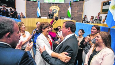 Río Negro: el gobierno de Carreras y la continuidad de JSRN