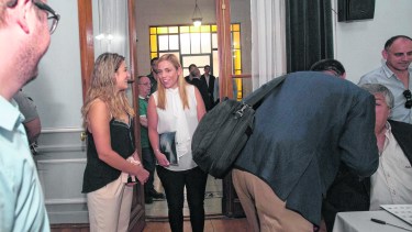 Soria en Viedma en la reunión provincial. El viernes irá al encuentro con el presidente para “dar el apoyo”, no “para pedir”.  Foto: Pablo Leguizamon.