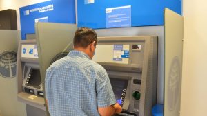 Estafan con falsas ayudas económicas durante la cuarentena por coronavirus