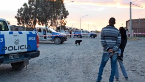 Buscan a un sospechoso señalado por asesinar a un hombre en el Parque Industrial de Neuquén