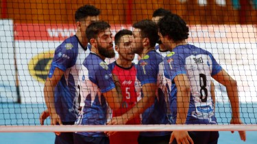 El Dino está tercero sobre diez equipos y quiere seguir de racha.