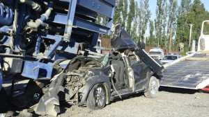 Choque sobre ruta 22 en Cipolletti: hay dos muertos