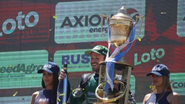 Canapino, el gran ganador de este domingo en Centenario. (Foto: Juan Thomes)