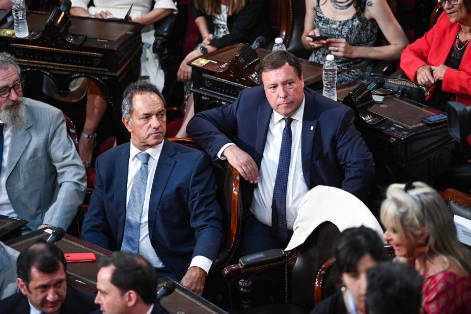 Weretilneck estuvo hoy en la Asamblea Legislativa. Foto: gentileza.-