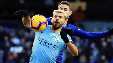 El Kun Agüero sería titular en el partido del City.