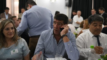 El intendente de Cipolletti, Claudio Di Tella, valoró de forma positiva al encuentro con la gobernadora y 39 intendentes provinciales. Foto: gentileza