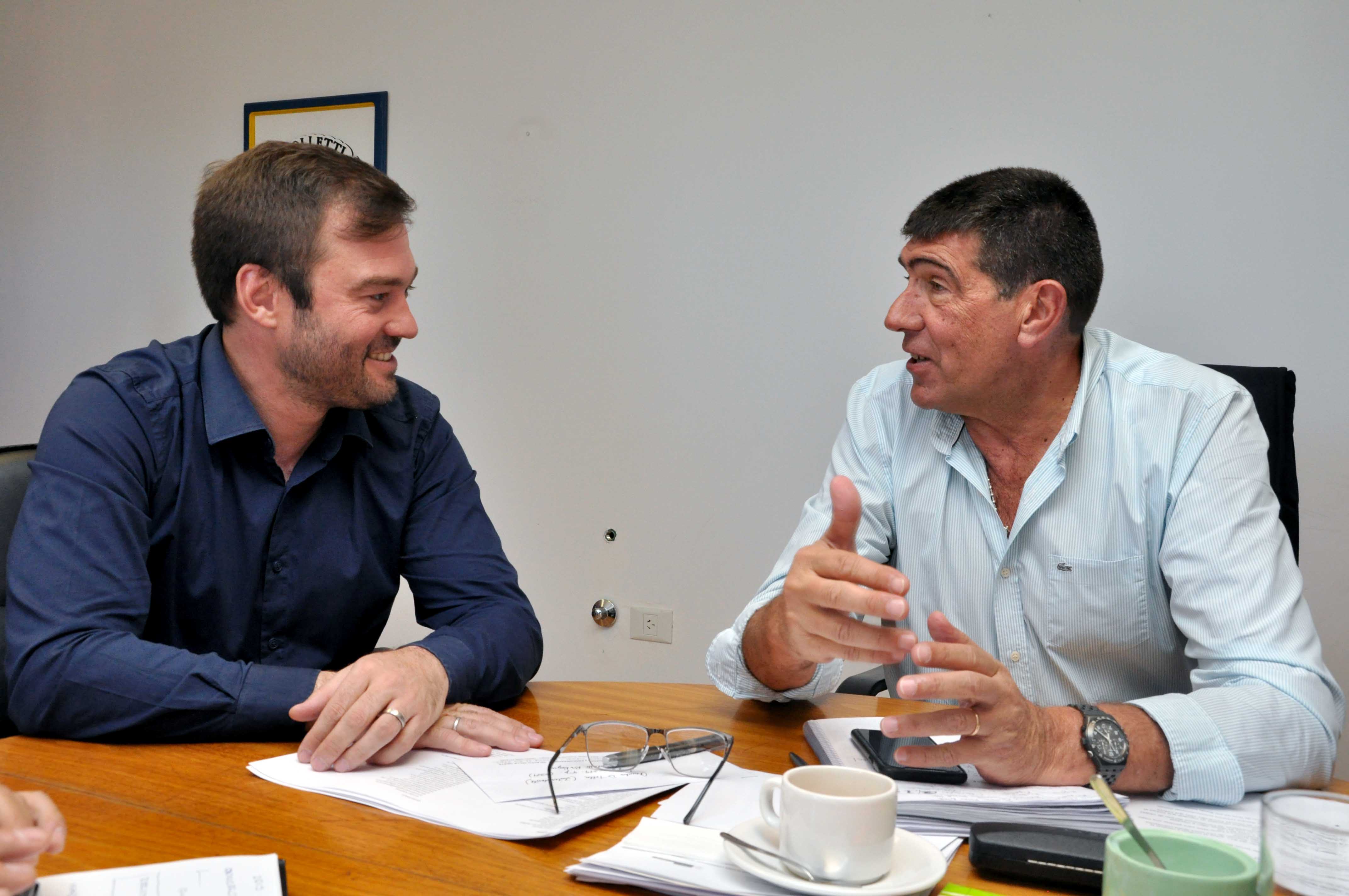 Claudio Di Tella recibió a Mariano Lavin, en la primera reunión con otro mandatario de la región. Foto: Gentileza