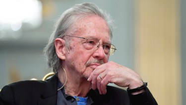 El Premio Nobel no explicó su postura acerca de la guerra de los Balcanes.