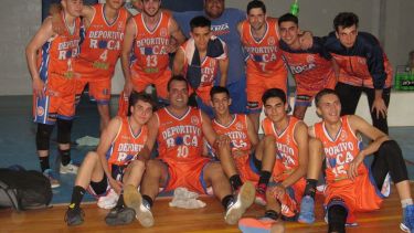El Naranja derrotó a Regina en semifinales. (fotos: facebook deportivo roca)