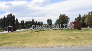 Golpearon y asaltaron a una taxista de Cipolletti