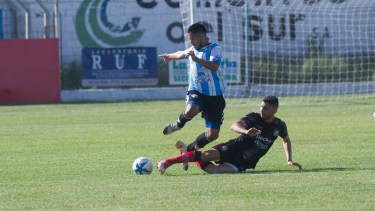 El volante del Albiceleste lamentó la floja campaña del equipo. (Foto: Pablo Leguizamón)