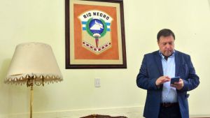 Para Weretilneck, Bullrich «tiene que responder» por la denuncia contra la AFI