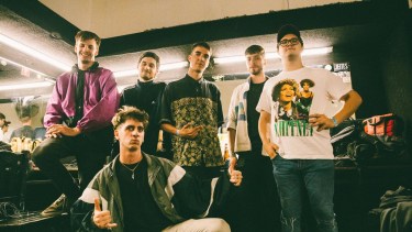 1915. La banda de San Isidro encabeza el line up de ambos festivales.