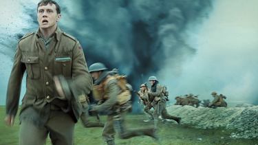 «1917», el drama bélico que sorprendió en los Globos de Oro