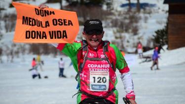 El cipoleño de 71 años que corre por la donación de médula ósea. (Foto gentileza)
