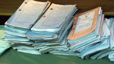 Los expedientes de investigaciones al poder político son lentos en Bariloche. Archivo