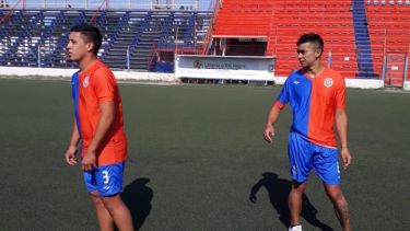 Jonathan Valenzuela regresó al Naranja para jugar el Regional Amateur. (Foto/ Prensa Deportivo Roca)