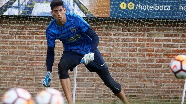 El arquero es duda para el partido del domingo ante Independiente.