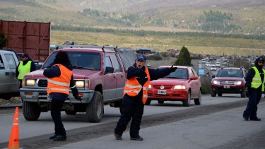 Un inspector de tránsito municipal de Bariloche sufrió lesiones graves en un control. Imagen ilustrativa