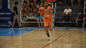 Petrolero quiere estirar su racha ganadora ante Villa Mitre