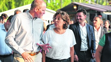 La gobernadora Arabela Carreras incorporó 283 funcionarios y el número no es el definitivo.