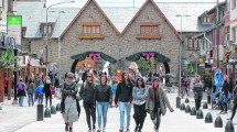 Imagen de Bariloche recupera el turismo grupal tras meses de prohibición