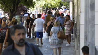 El 60% de quienes se mudaron a la provincia vive en la ciudad capital. En menor medida fueron a la cordillera y al norte. (Juan Thomes)